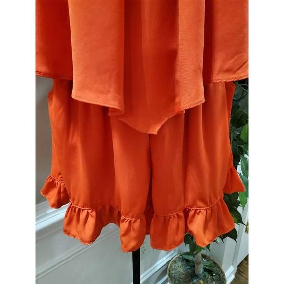 Boutique VAVA Women's Solid Red 100% Polyester Strappy Ruffle Romper Size Medium - Picture 3 of 11